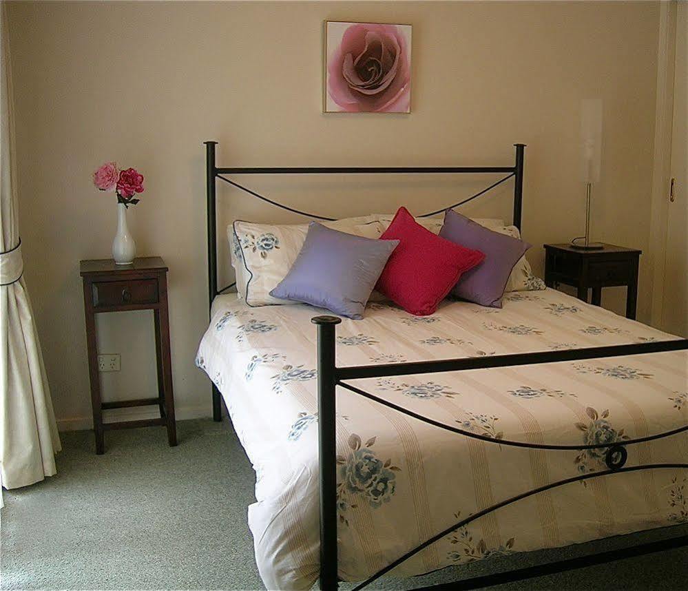 Australian Away Bardia Apartment